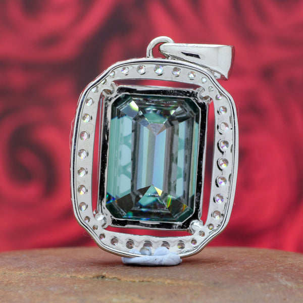 Glamorous Emerald cut Moissanite diamond ring in Blue