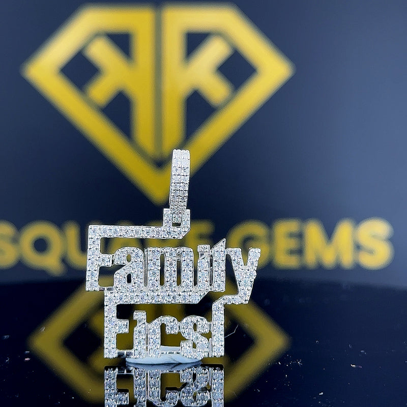 Family Pride Royal Pendant