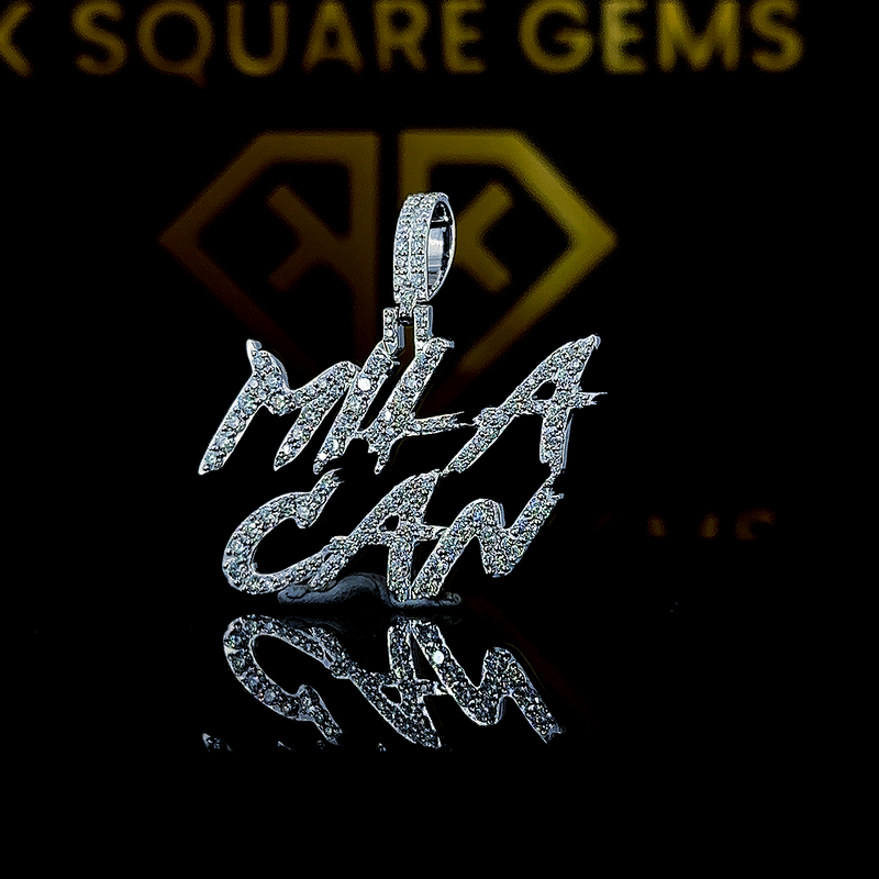 Mila Luxe Signature Pendant