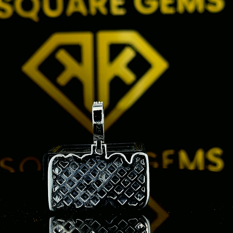 MCH Icon Supreme Pendant