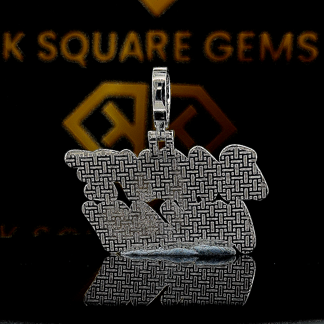 GlitzGrip Moissanite Pendent