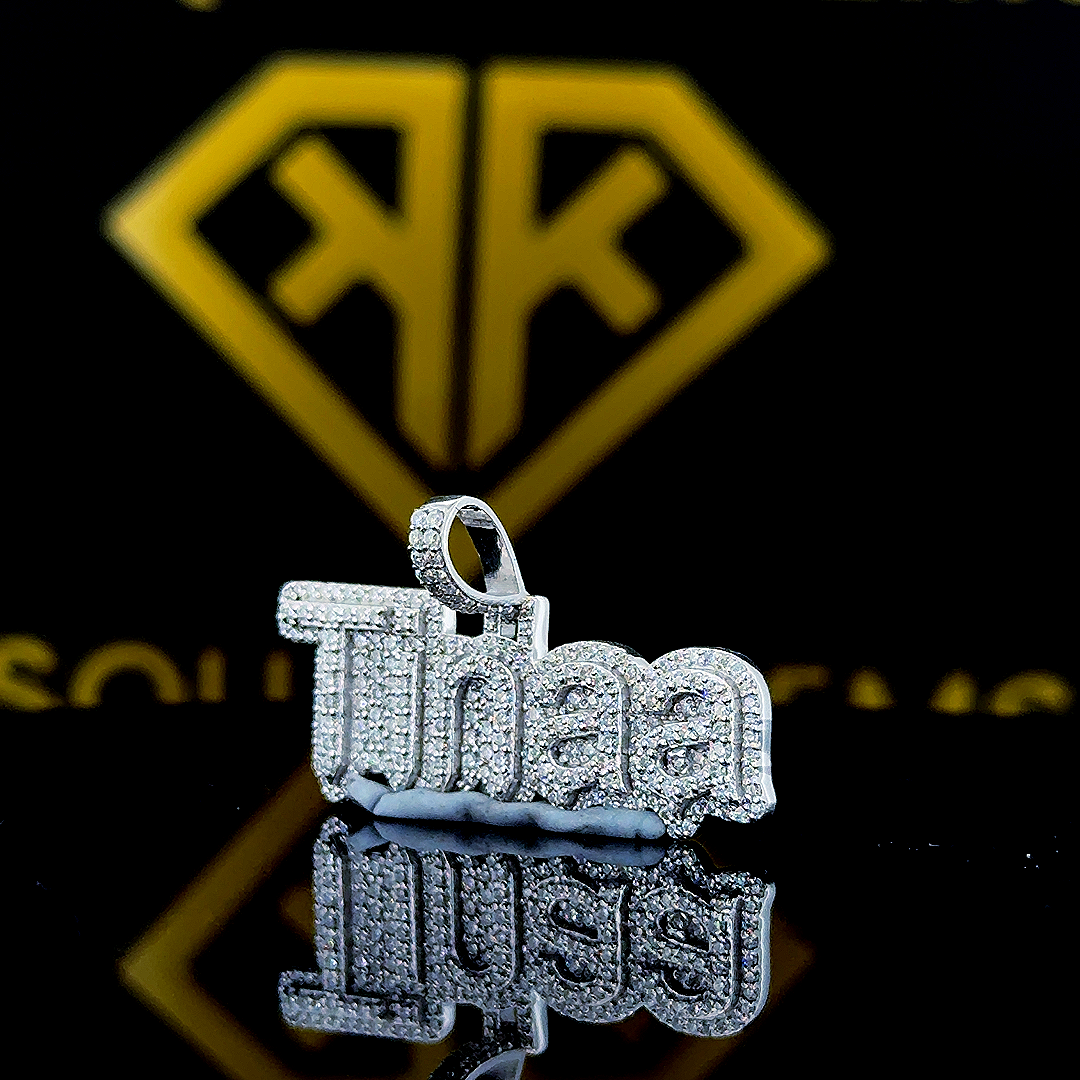 Tinaa Moissanite Pendent