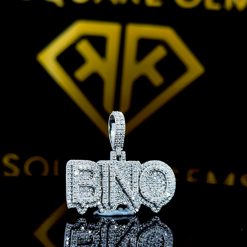 BINO Moissanite Pendent