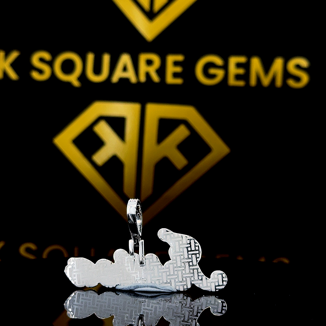 Sessy Moissanite Pendant