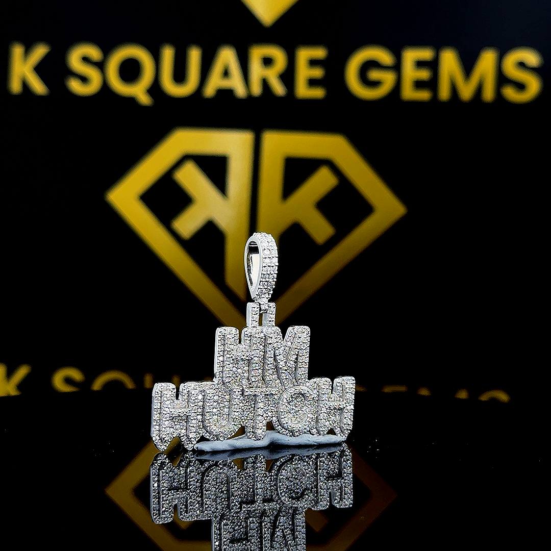 Hutchify Moissanite Pendant