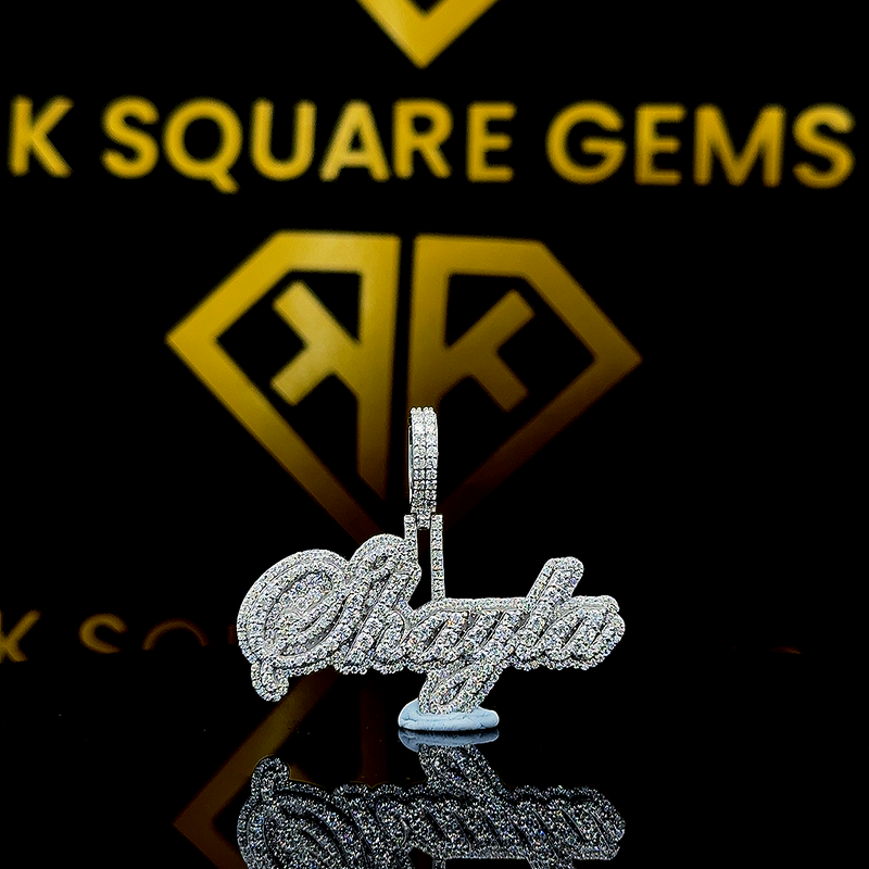 Biggle Moissanite Pendant