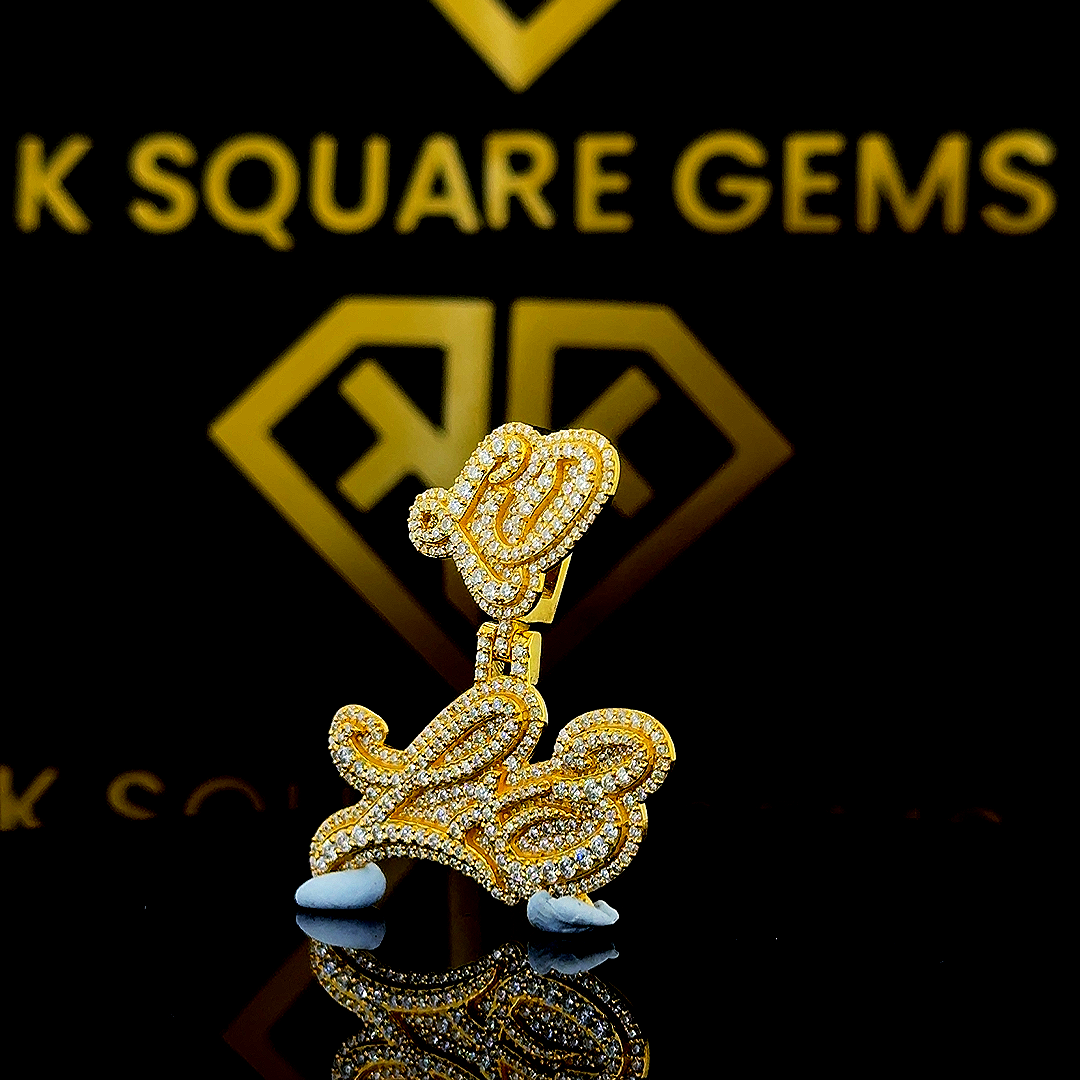 Lipluxe Moissanite Pendant