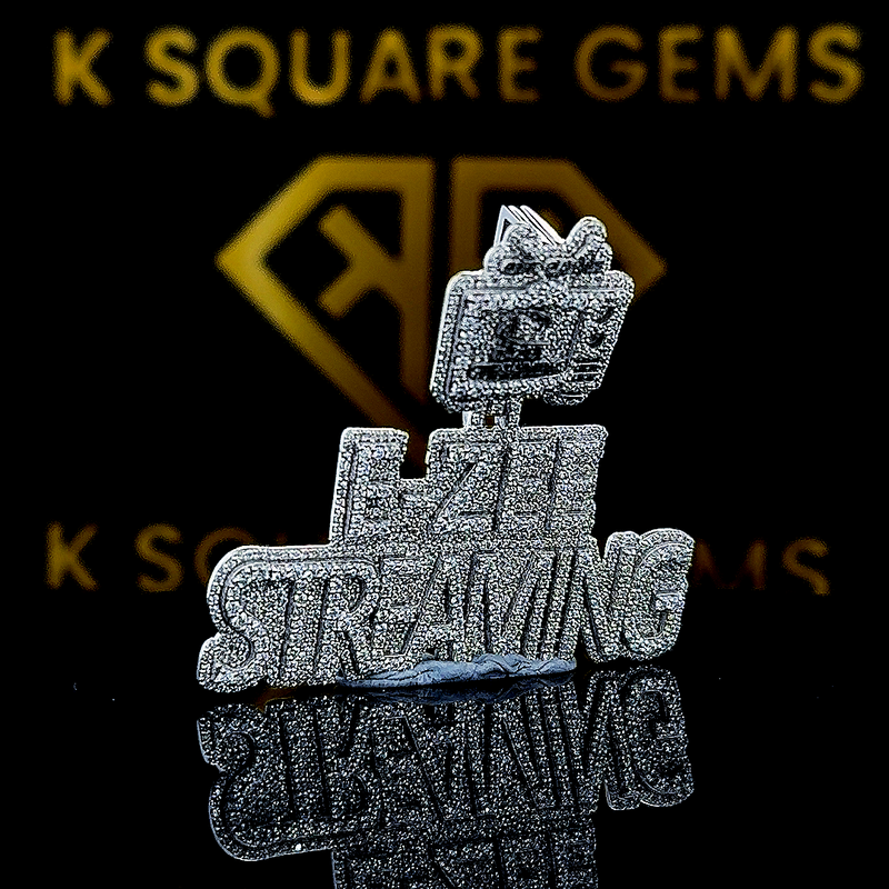 Streamzzy Moissanite Pendant