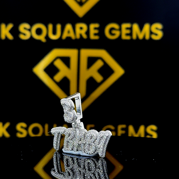 Flexion Moissanite Pendant