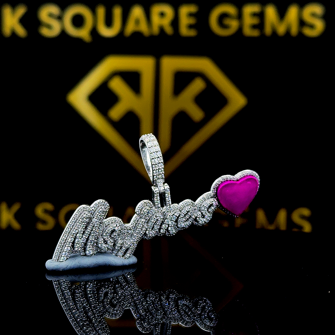 Heartiq Whisper Glow Pendant