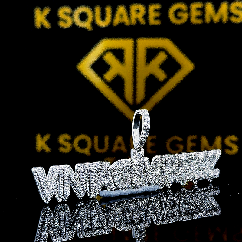 Vintabezz Moissanite Pendent