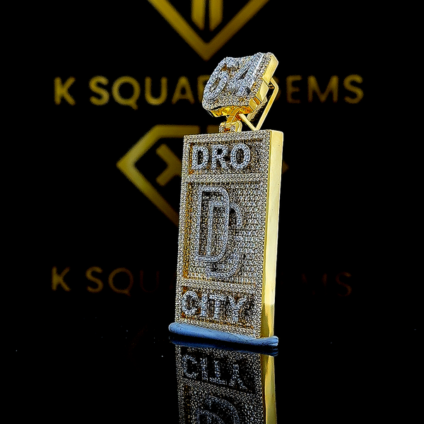 Droverse Moissanite Pendent