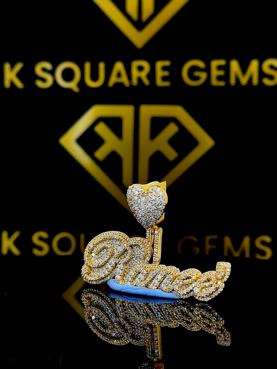 Lovelox Moissanite Pendent