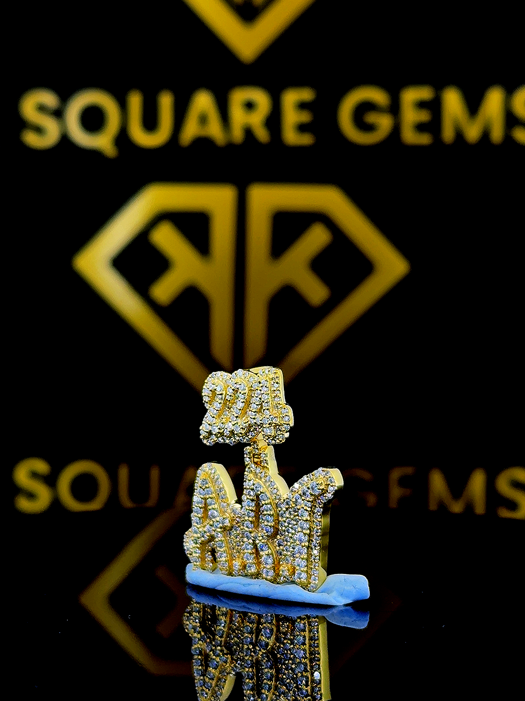 Graff291 Moissanite Pendent