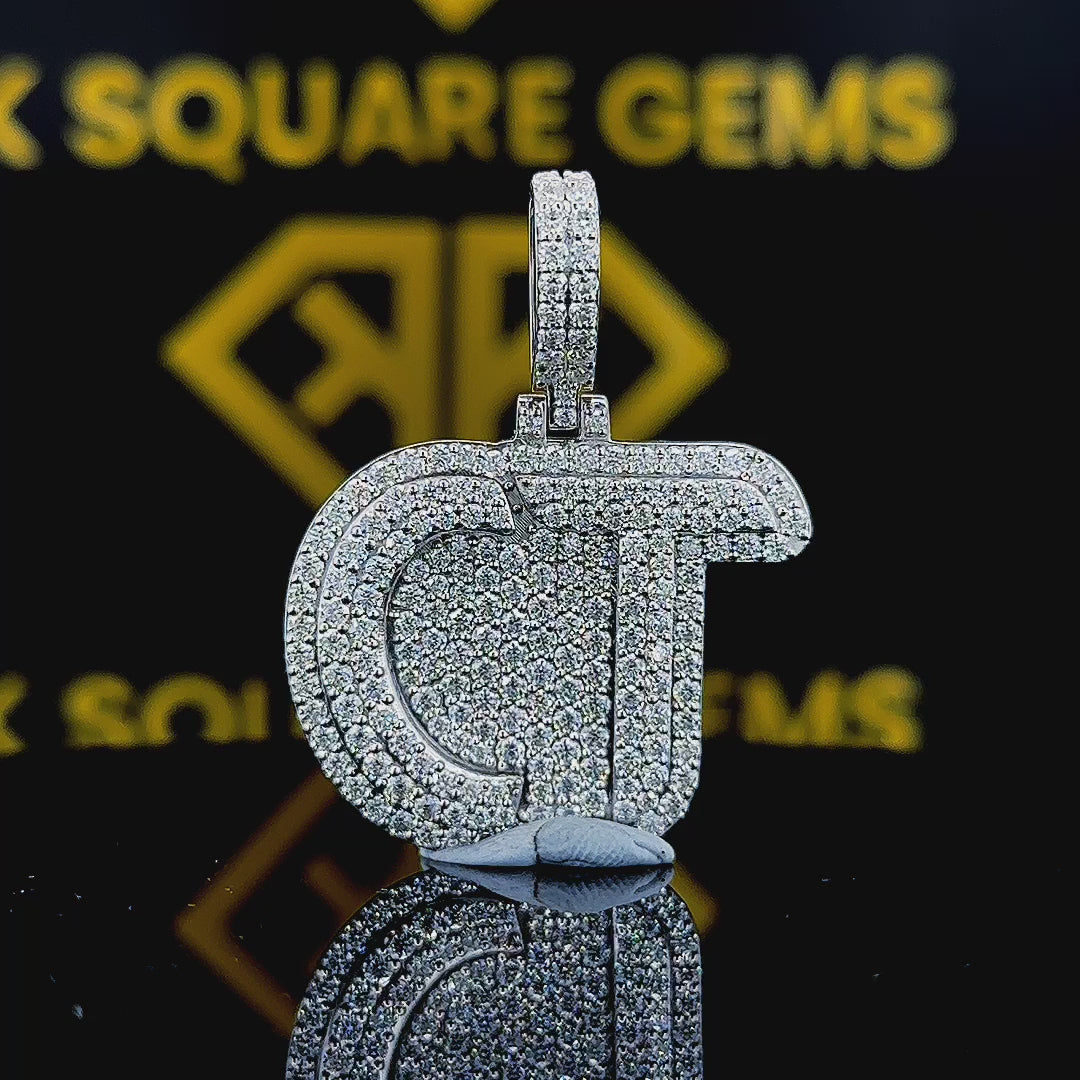 Elite CT Moissanite Pendant