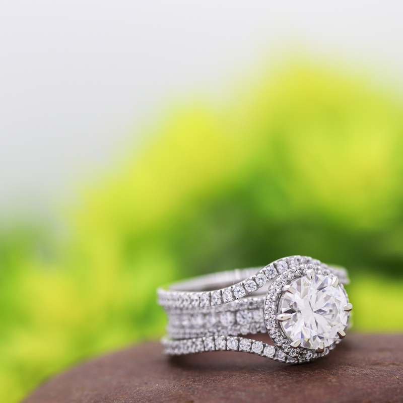 8.20 mm Round Cut Moissanite Wedding Ring For Bridal - 14K White Gold