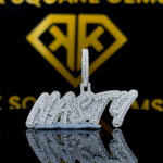 Nastique Moissanite Pendant