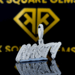 Nastique Moissanite Pendant