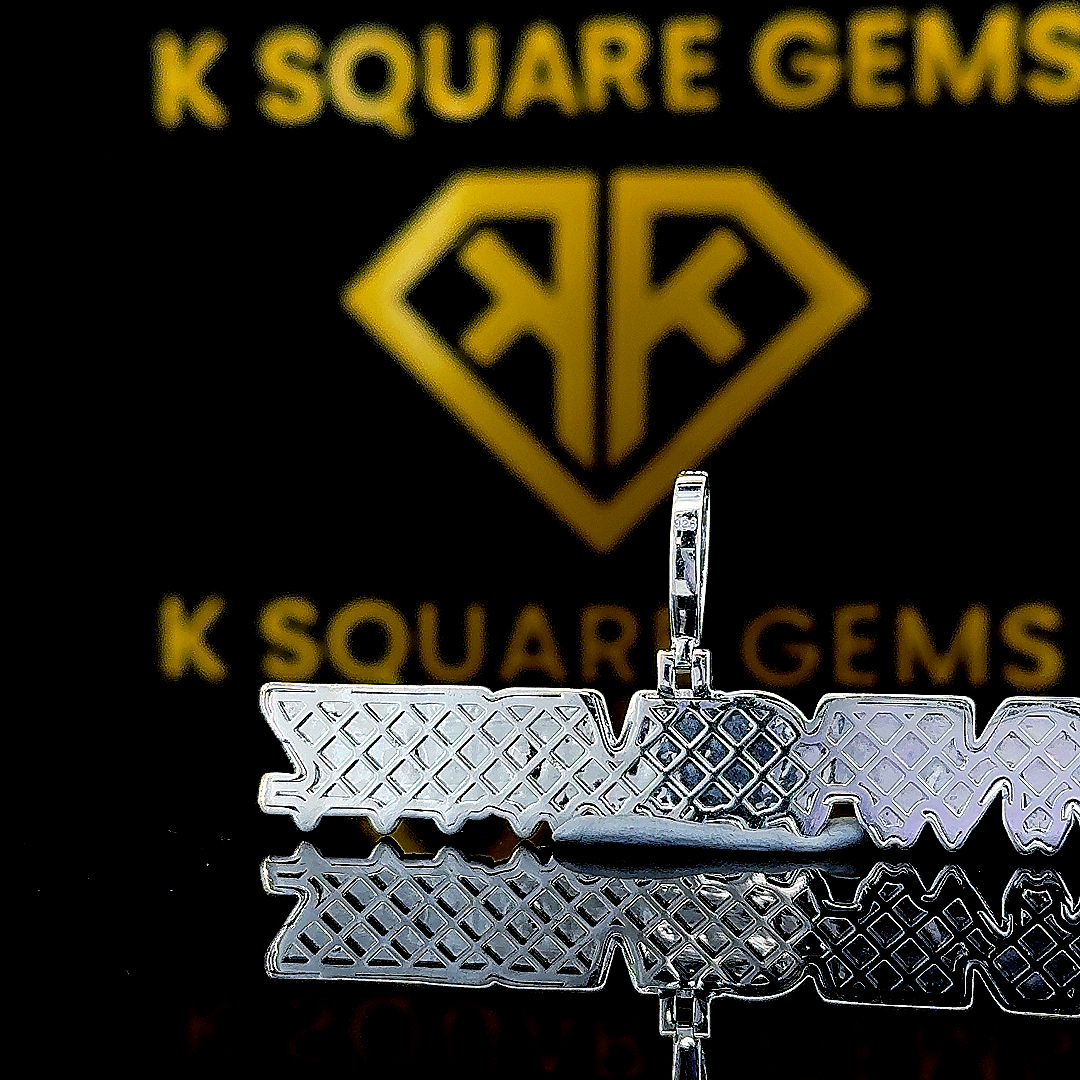 Vintabezz Moissanite Pendent