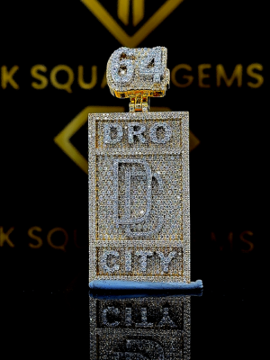Droverse Moissanite Pendent