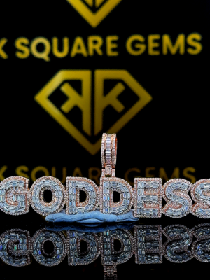 Divina Moissanite Pendent