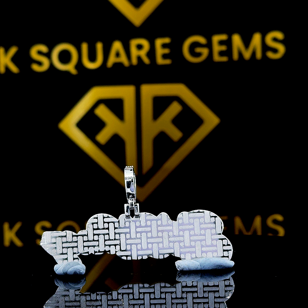 GoMoney Moissanite Pendent
