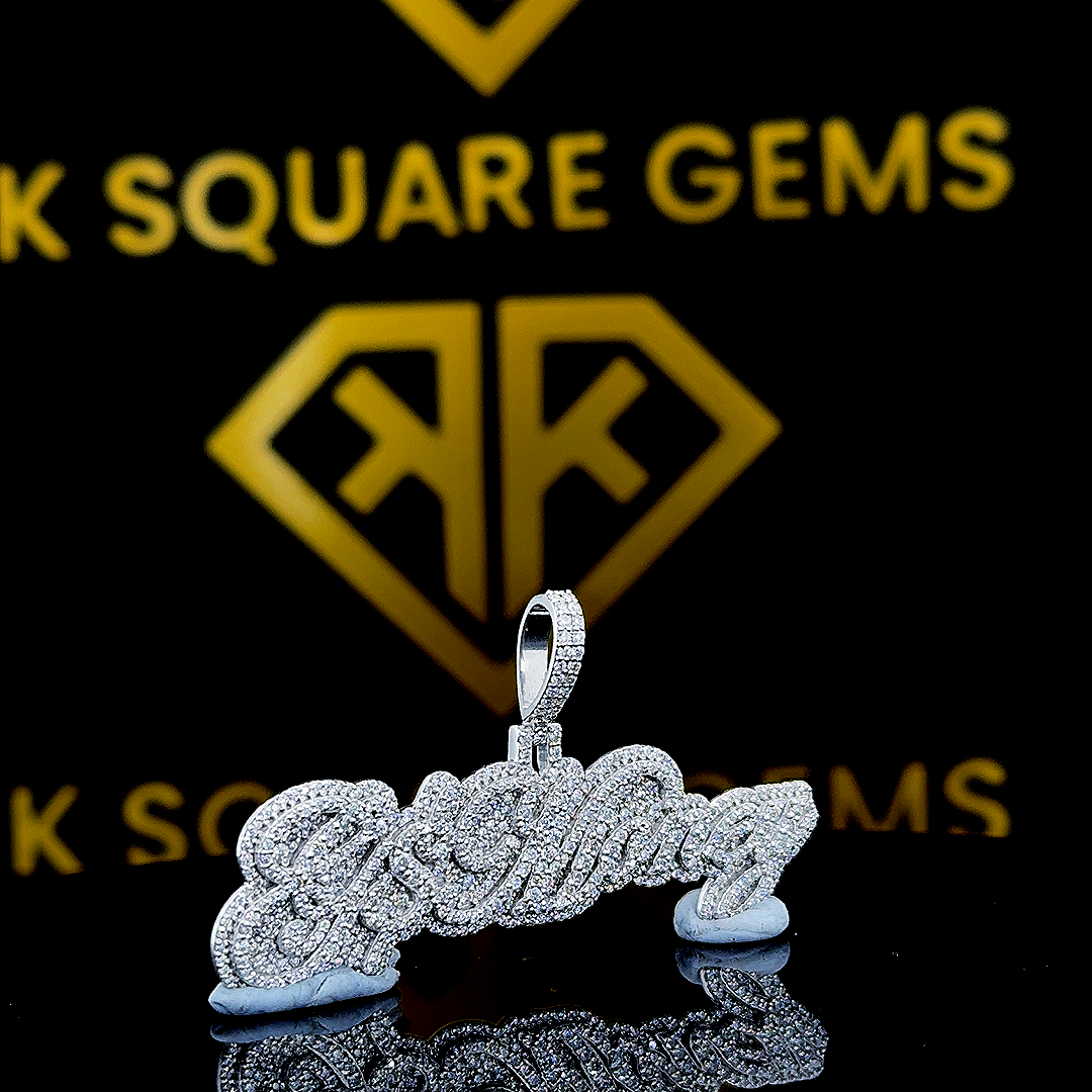 GoMoney Moissanite Pendent