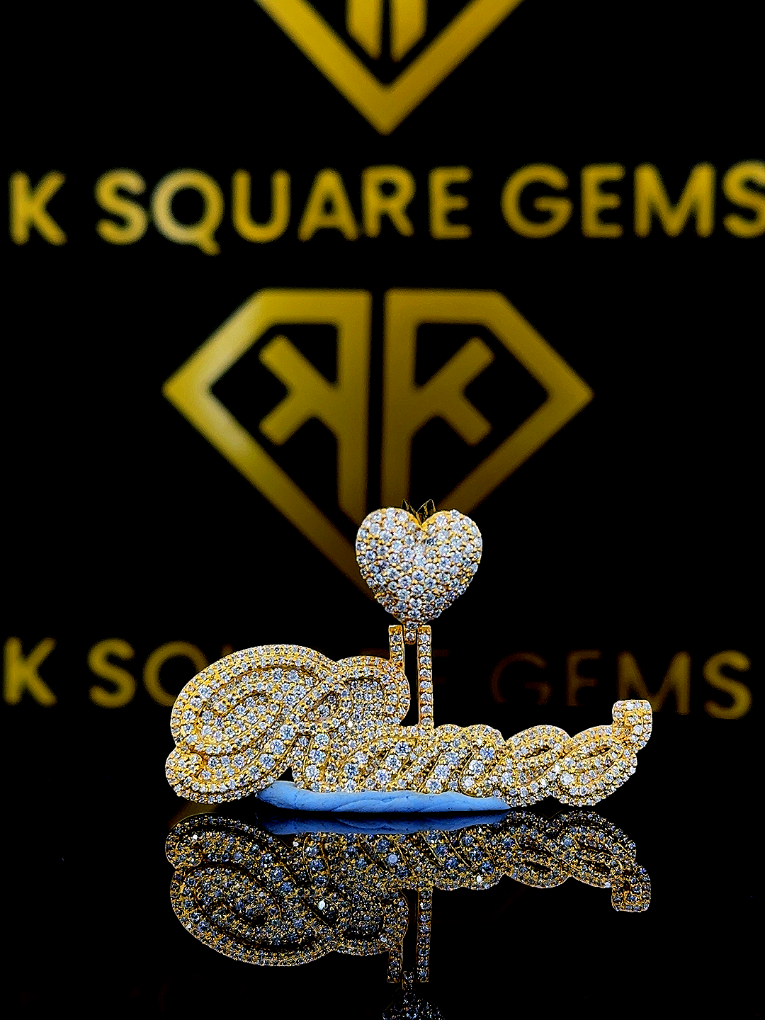 Lovelox Moissanite Pendent