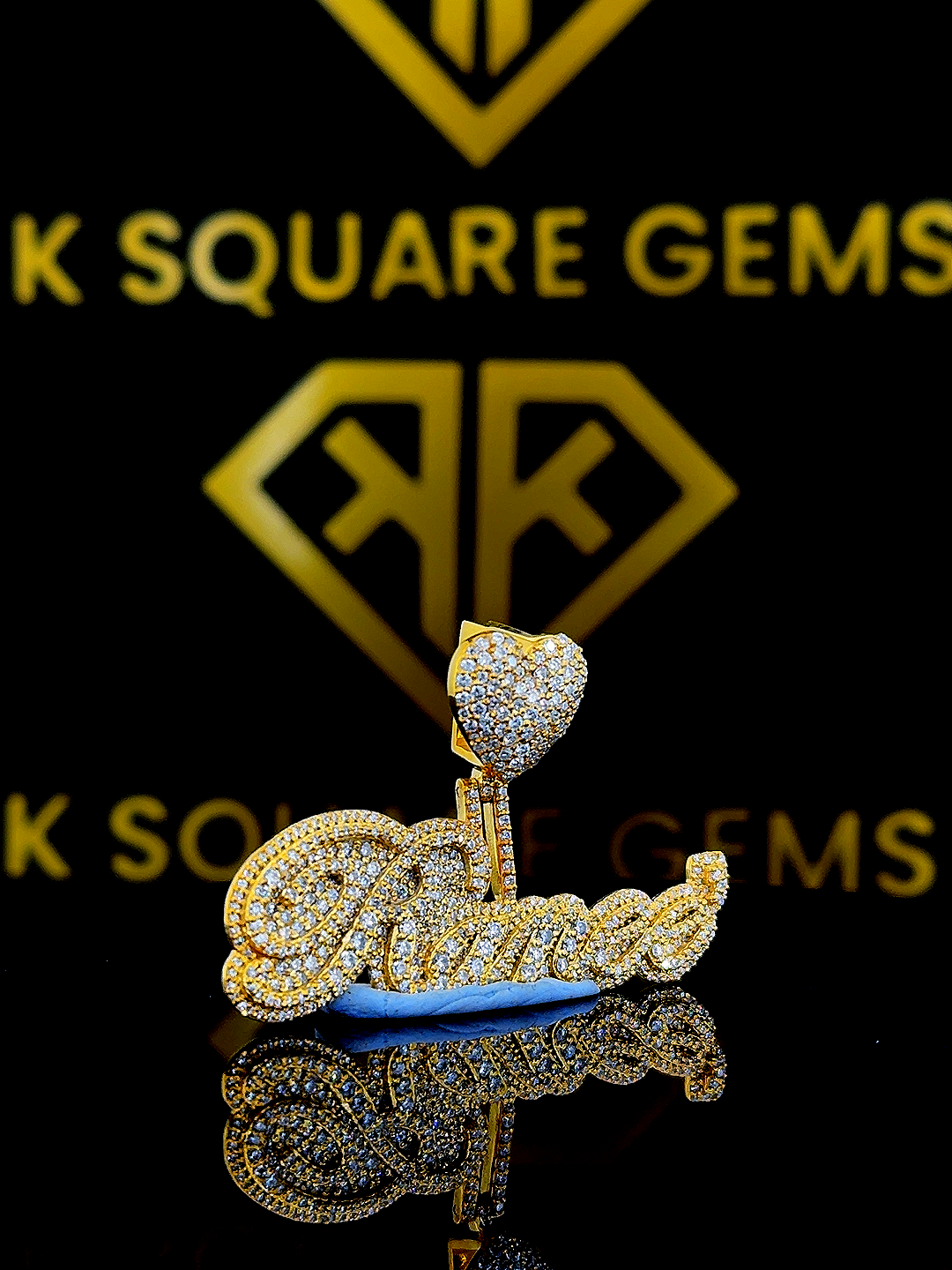 Lovelox Moissanite Pendent