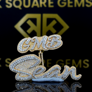 Seanique Moissanite Pendent