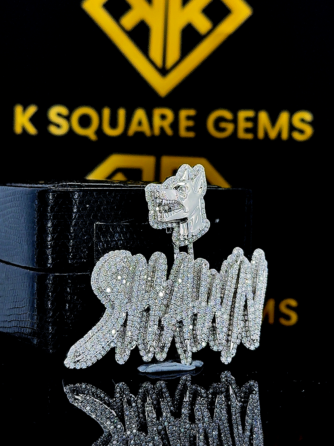 Shawnoid Moissanite Pendent