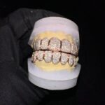 Custom fashion wholesale Top 8 bottom 8 tooth grillz for women in vvs clarity designer jewlery 14 kt moissanite diamonds