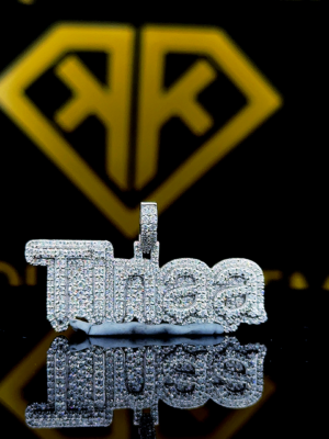 Tinaa Moissanite Pendent