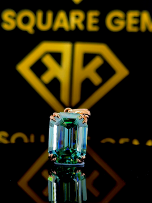 EmeraFlex Moissanite Pendent