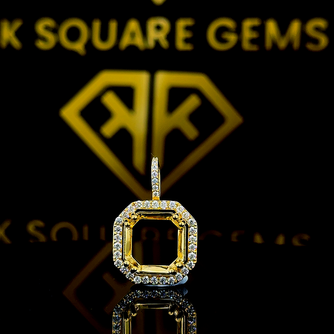 OctoBling Moissanite Pendent