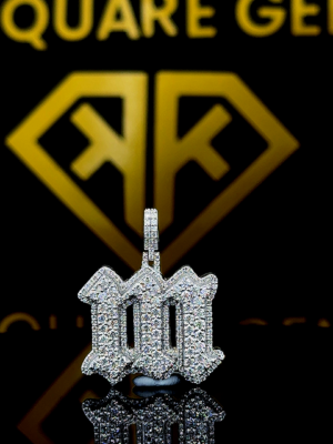 Mogul Moissanite Pendent