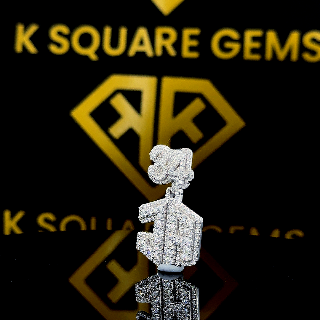 Jet34 Moissanite Pendant
