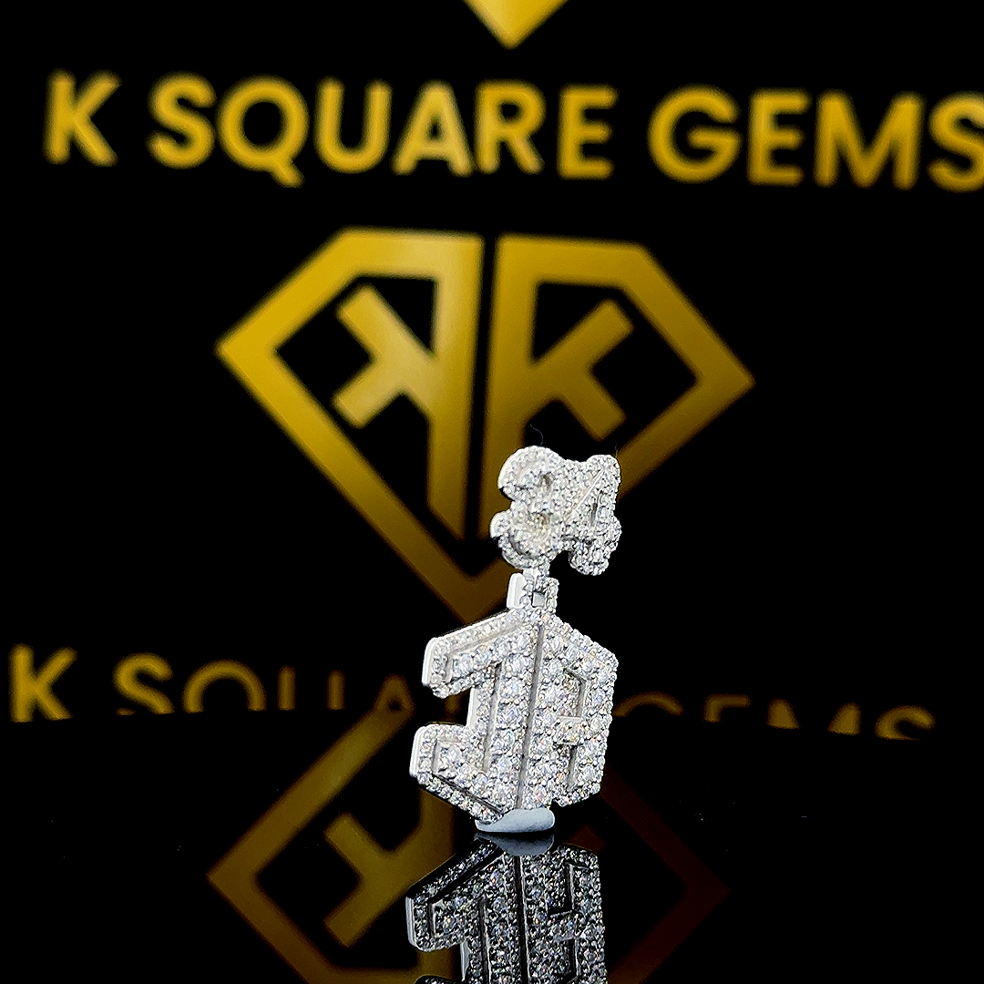 Jet34 Moissanite Pendant